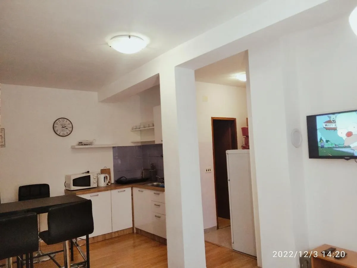 Apartment Majer Medolino