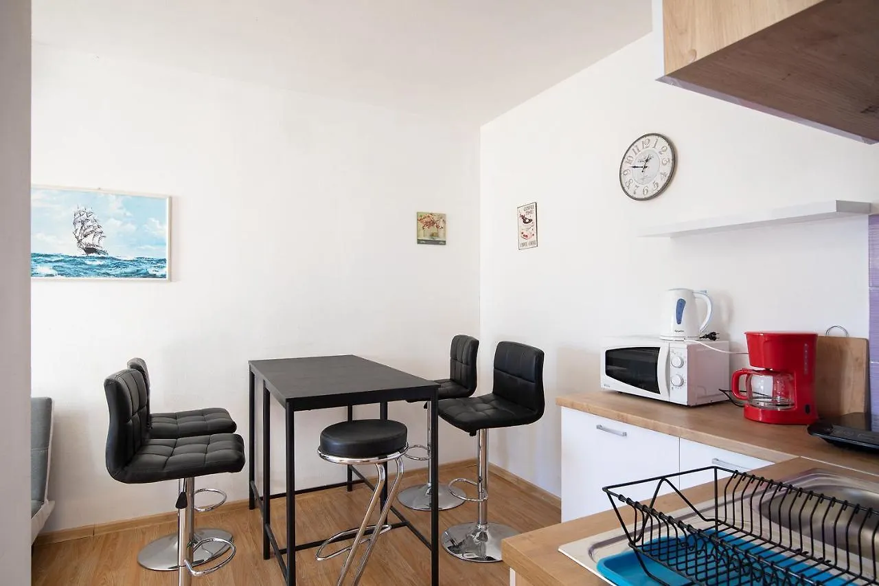 Apartment Majer Medolino 0*,